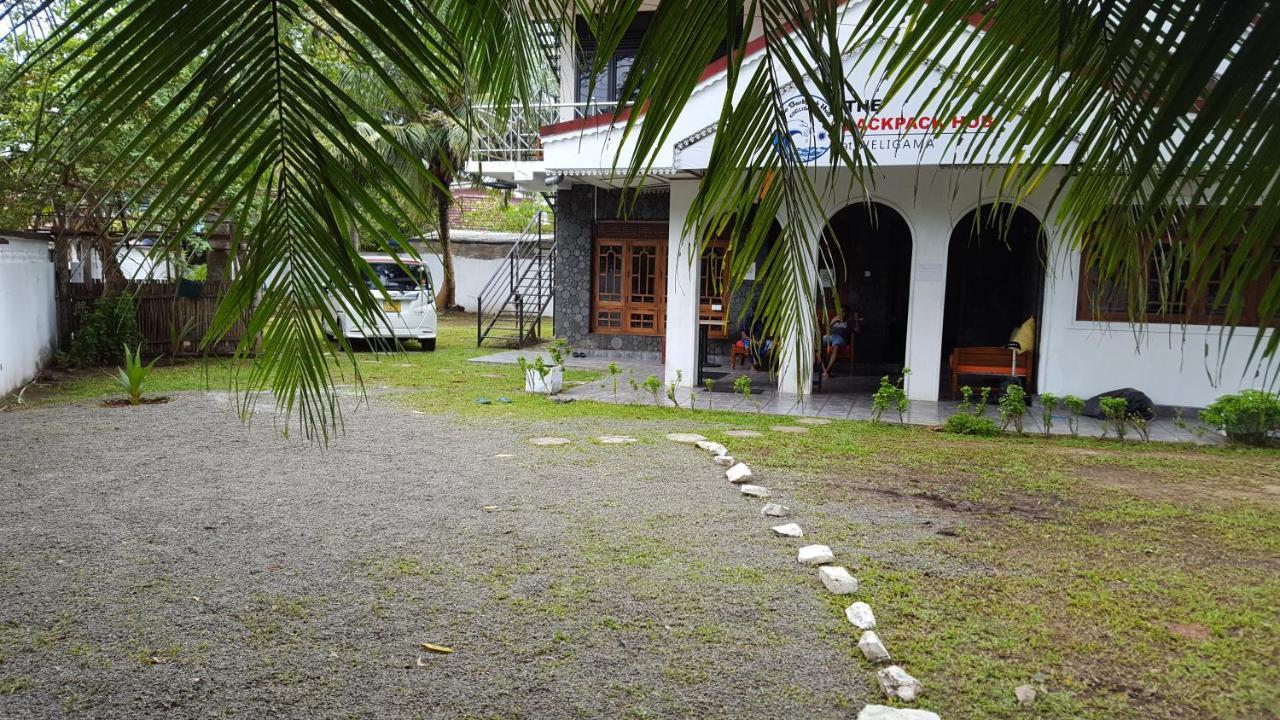 Auberge de jeunesse The Backpack Hub At Weligama Extérieur photo