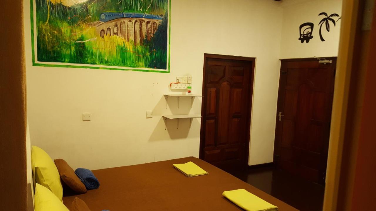 Auberge de jeunesse The Backpack Hub At Weligama Extérieur photo